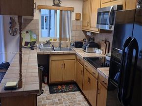 1000 SE 4th St 224, Fort Lauderdale FL 33301