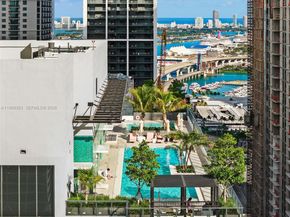 11 NE 6 2108, Miami FL 33132