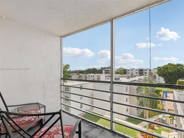 14170 SW 84th St 501F, Miami FL 33183