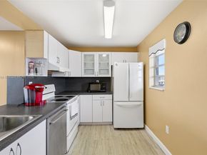 14170 SW 84th St 501F, Miami FL 33183