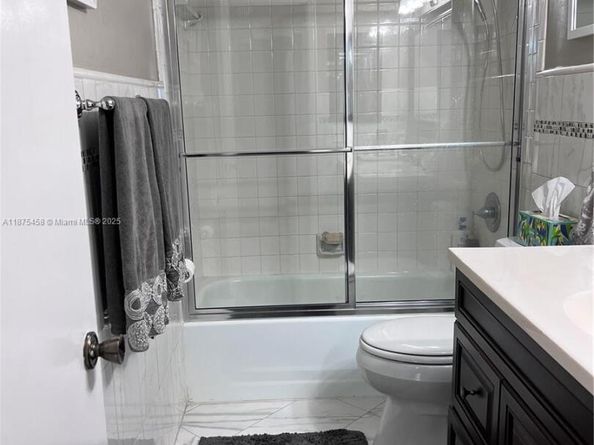 6600 Cypress Rd 504, Plantation FL 33317