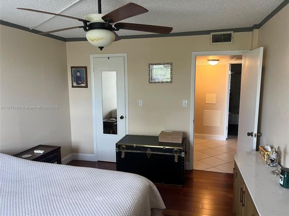 6600 Cypress Rd 504, Plantation FL 33317