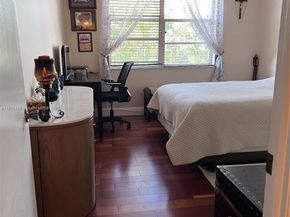 6600 Cypress Rd 504, Plantation FL 33317