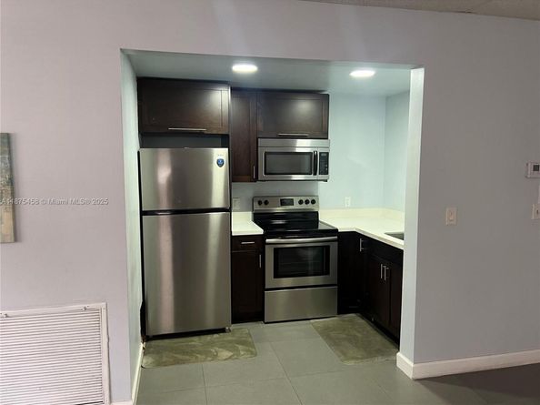 6600 Cypress Rd 504, Plantation FL 33317