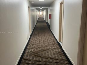 6600 Cypress Rd 504, Plantation FL 33317