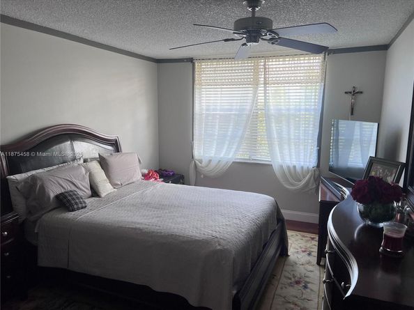 6600 Cypress Rd 504, Plantation FL 33317