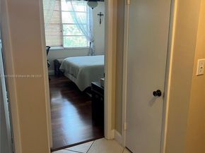 6600 Cypress Rd 504, Plantation FL 33317