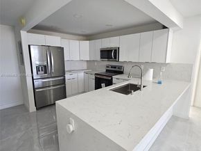 7125 Bay Dr 506, Miami Beach FL 33141