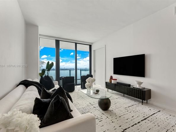 480 NE 31st St 4002, Miami FL 33137