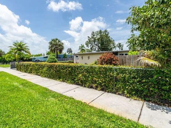 3309 SW 16th St, Fort Lauderdale FL 33312