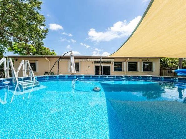 3309 SW 16th St, Fort Lauderdale FL 33312