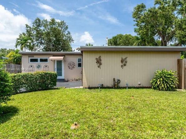 3309 SW 16th St, Fort Lauderdale FL 33312