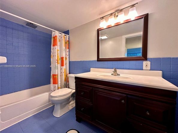 2601 S Course Dr 206, Pompano Beach FL 33069