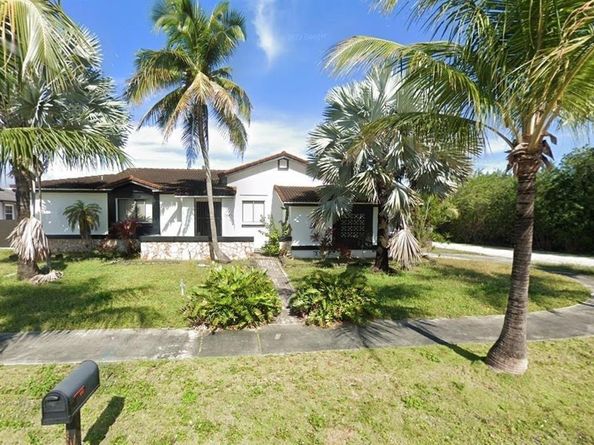 7821 SW 197th Ter, Cutler Bay FL 33189