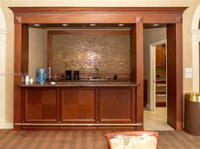 19707 Turnberry Way 18C, Aventura FL 33180