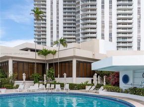 19707 Turnberry Way 18C, Aventura FL 33180