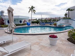 19707 Turnberry Way 18C, Aventura FL 33180