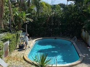 1470 N Dixie Hwy 42, Fort Lauderdale FL 33304