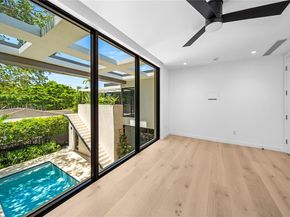 4090 Hardie Ave, Miami FL 33133