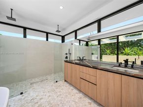 4090 Hardie Ave, Miami FL 33133