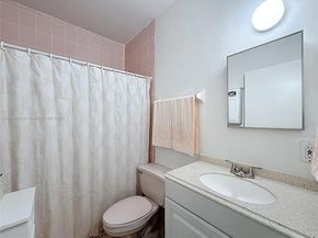 675 W 30th St, Hialeah FL 33012