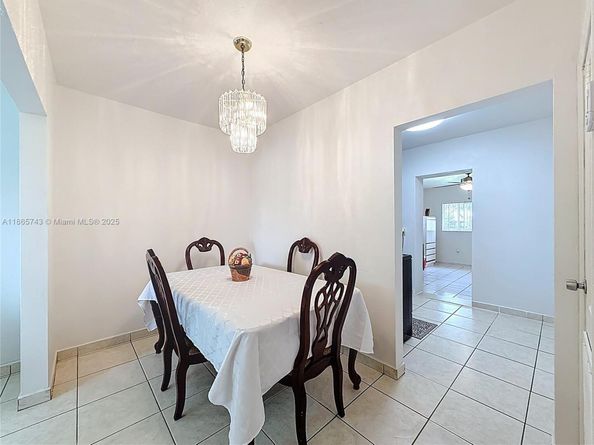 675 W 30th St, Hialeah FL 33012