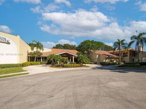 9430 Boca Cove Cir 210, Boca Raton FL 33428