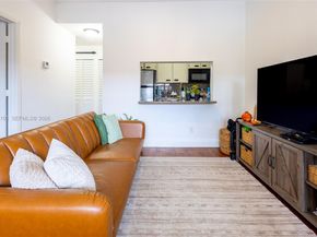 9430 Boca Cove Cir 210, Boca Raton FL 33428