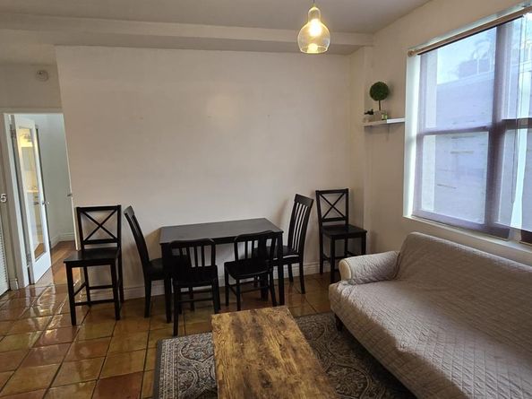 1342 Drexel Ave 204, Miami Beach FL 33139