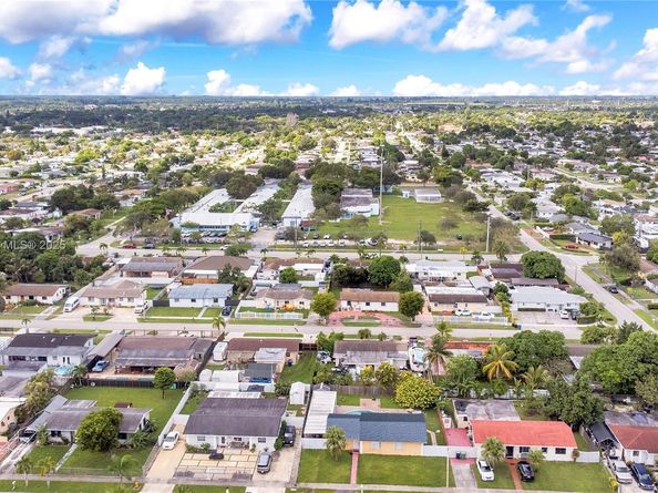 18922 SW 120th Ct, Miami FL 33177