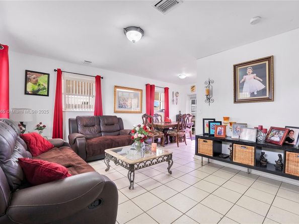 18922 SW 120th Ct, Miami FL 33177