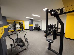 3500 Mystic Pointe Dr 104, Aventura FL 33180