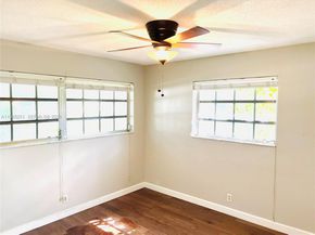 7470 NW 10th Ct, Plantation FL 33313