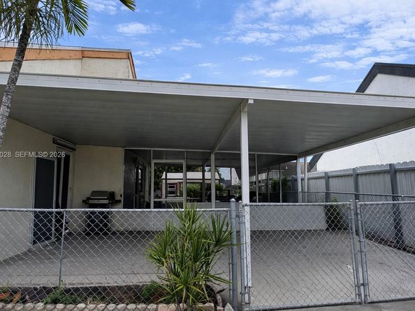 20729 SW 120th Pl, Miami FL 33177