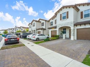 12586 NW 22nd Pl, Miami FL 33167