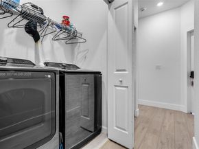 12586 NW 22nd Pl, Miami FL 33167