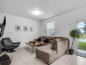 12586 NW 22nd Pl, Miami FL 33167