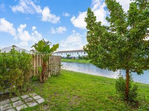 12586 NW 22nd Pl, Miami FL 33167