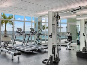 218 SE 14th St 2105, Miami FL 33131