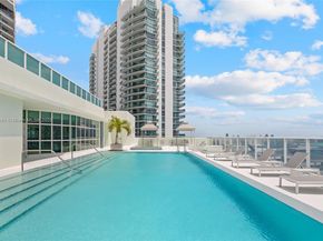 218 SE 14th St 2105, Miami FL 33131