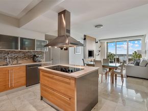 218 SE 14th St 2105, Miami FL 33131
