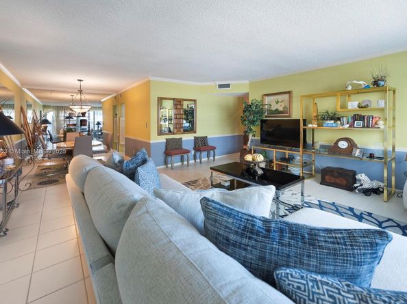 4010 Galt Ocean Dr 1214, Fort Lauderdale FL 33308