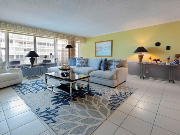 4010 Galt Ocean Dr 1214, Fort Lauderdale FL 33308