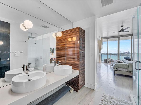 2020 N Bayshore Dr 1906, Miami FL 33137