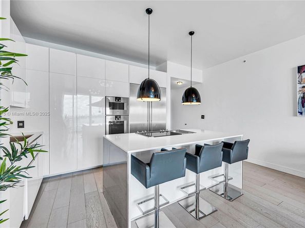 2020 N Bayshore Dr 1906, Miami FL 33137