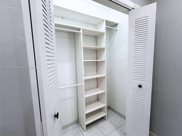 590 SW 36th Ave, Miami FL 33135