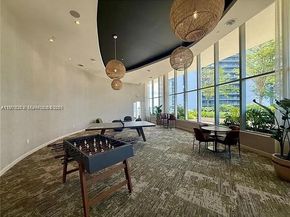 700 NE 24TH St 606, Miami FL 33137