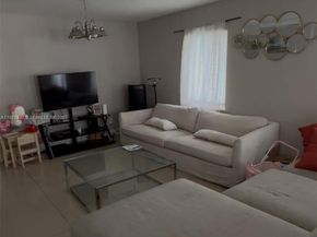 1720 NW 44th St, Miami FL 33142