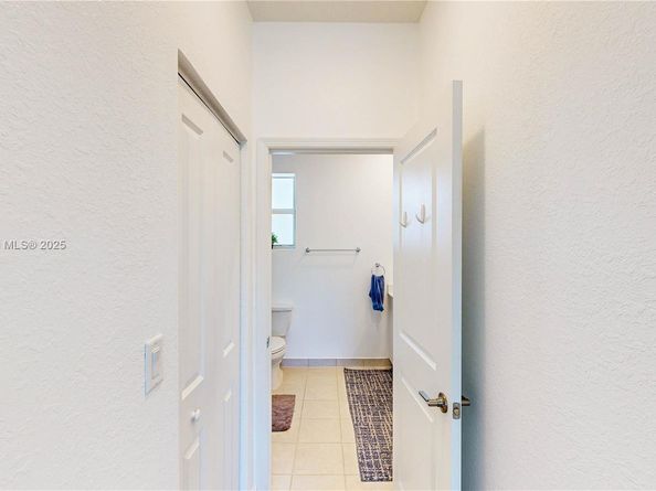 21421 SW 127th Ct, Miami FL 33177