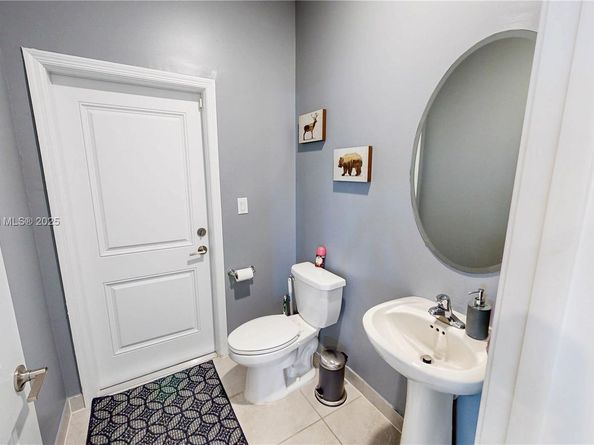 21421 SW 127th Ct, Miami FL 33177